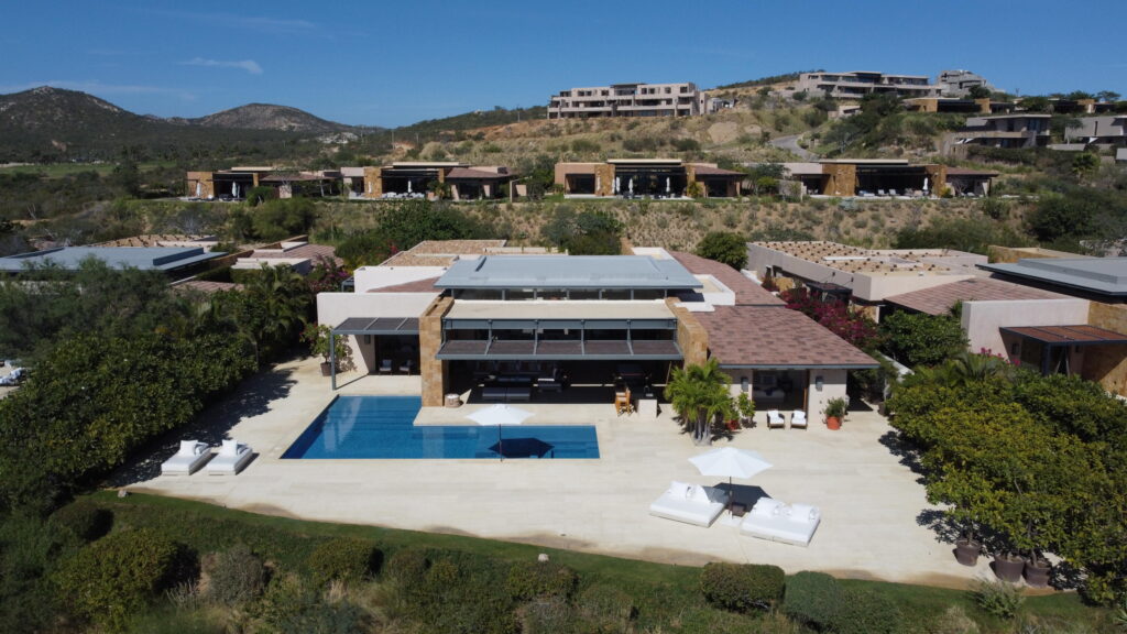 Los Cabos Cabo Colorado Discover modern luxury in this exquisitely designed home, built in 2020 and nestled within the exclusive, beachfront, private gated community of Cabo Colorado in San José del Cabo—just 2 miles from Palmilla Beach. Enjoy the convenience of living just steps from a stunning, sandy private beach within the community.With a striking contemporary aesthetic, this residence features gleaming white marble floors, beautifully appointed marble bathrooms, and captivating ocean – 10 The Enclave, San Jose del Cabo, BS
