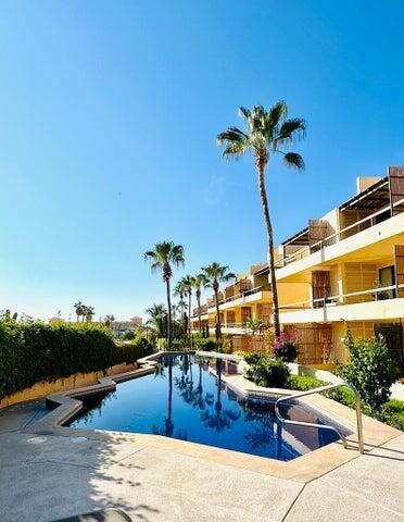 Los Cabos Paramo Páramo Village is a boutique residential community in San José del Cabo. This two-bedroom, two-and-a-half-bathroom residence combines comfort, style, and convenience within a secure, master-planned setting. Open-concept living with refined finishes and expansive – 103 Retorno Palmilla, San Jose del Cabo, BS