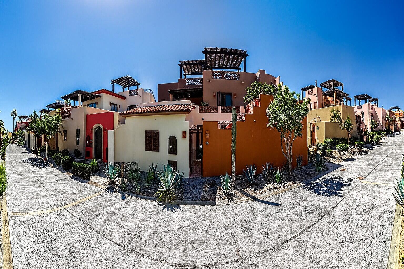 Los Cabos Rancho Par-El Cielito Hot sale! Priced to sell Modern Tuscan Townhome in El CielitoLocated atop Rancho Paraíso, this beautiful 3 bedroom, 3 bathroom corner unit offers privacy, and tranquility. Enjoy stunning ocean for sale