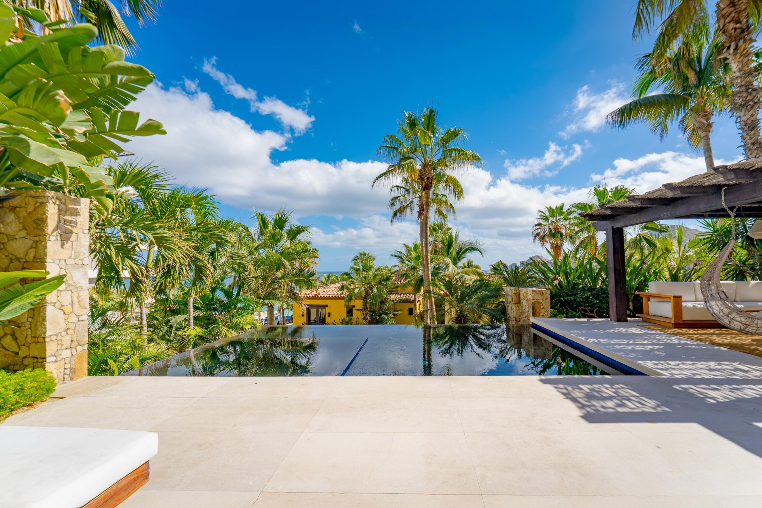 1102 Beachfront Hacienda, Cabo San Lucas, BS