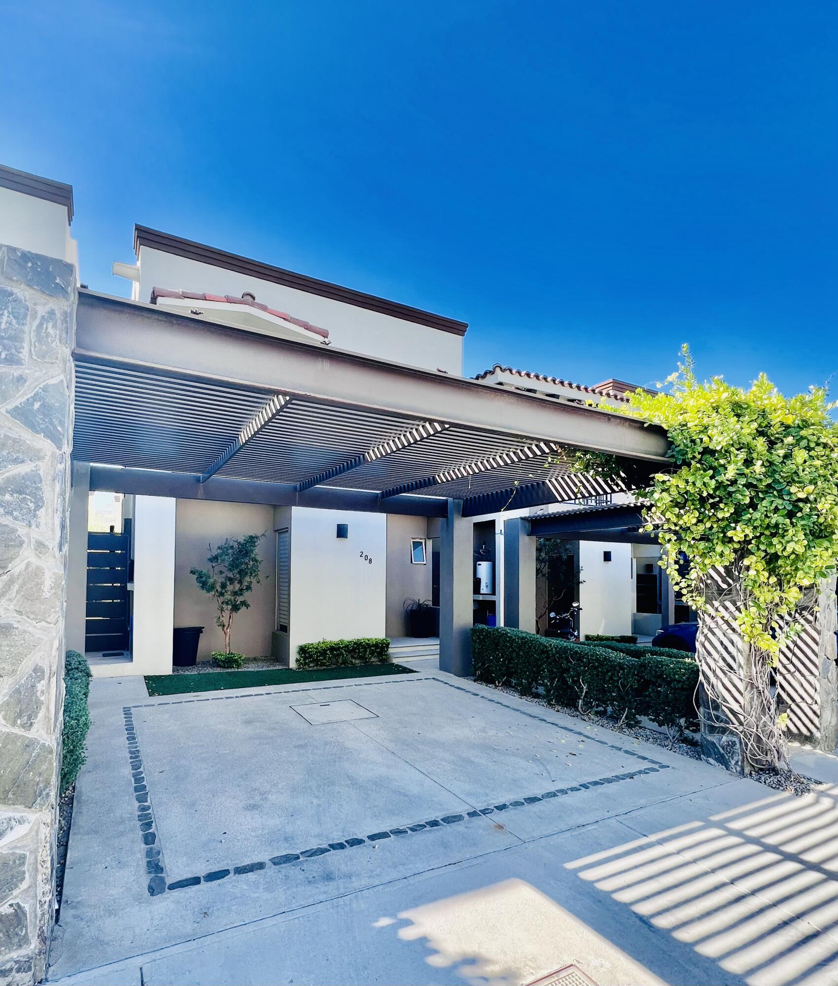 208 El Tezal, Cabo Corridor, BS