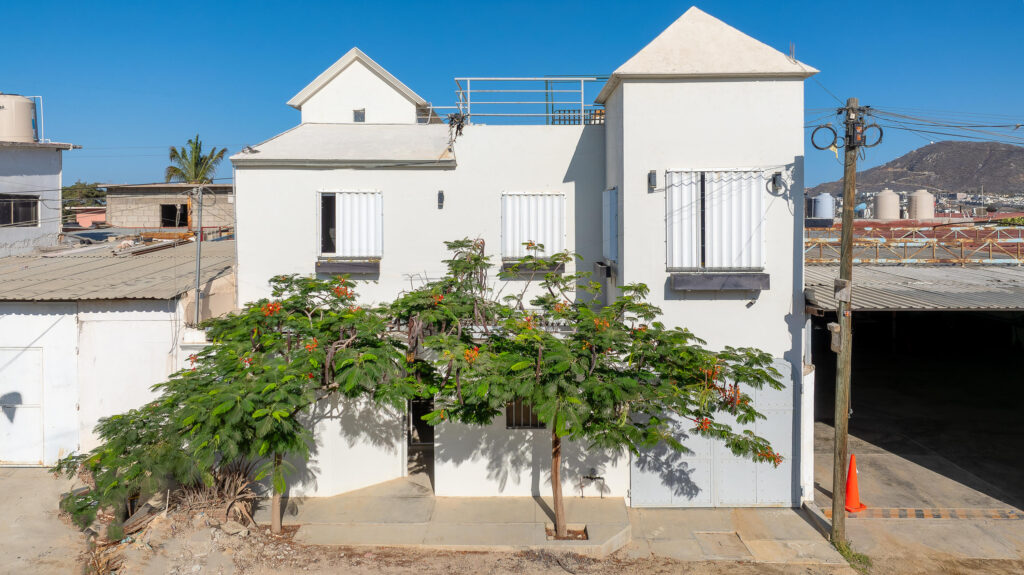 Los Cabos Cerritos Sitting atop its own gentle hill, this beautiful Los Cerritos property offers privacy, panoramic – 3 Playa Pichilingue, Cabo San Lucas, BS