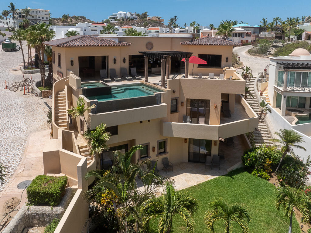 Los Cabos Rancho Paraiso Welcome to this 5-bedroom just completed house with a modern, open floor plan that boasts ocean – 345 Camino Del Mar, Cabo San Lucas, BS