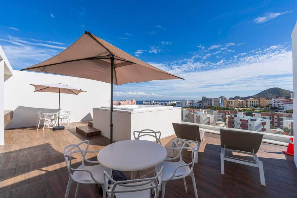 Los Cabos Marea Los Cabos Turnkey investment opportunity in the heart of Cabo San Lucas.This upgraded residence offers modern design, excellent walkability, and strong rental income potential--ideal for both investors and full-time living.Located just a 5-minute walk from Médano Beach and the Marina, you'll enjoy immediate access to Cabo's best restaurants, cafés, nightlife, and everyday conveniences--all within a vibrant, high-demand rental area.Marea residents enjoy premium amenities including a resort-style pool, fully equipped gym, rooftop lounges with ocean and city – 8 Paseo del pescador, Cabo San Lucas, BS