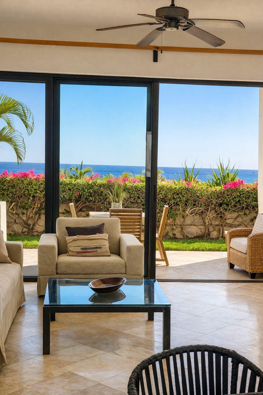Los Cabos Palmilla Dunes Within Palmilla, one of Cabo´s most prestigious communities, this turn key penthouse with a private rooftop offers beautiful for sale