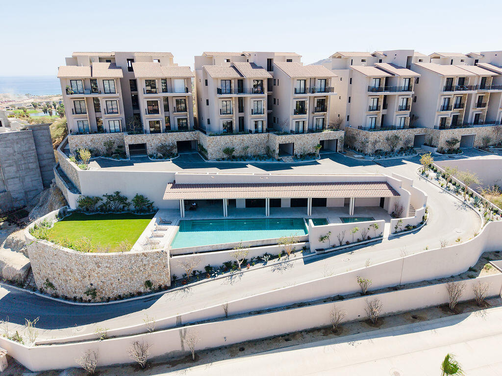 Los Cabos Three Point Tower BEST LOOKING CONDO IN THE SUNSET AREAWake up to ocean – Ave. Vista Hermosa SN, San Jose del Cabo, BS
