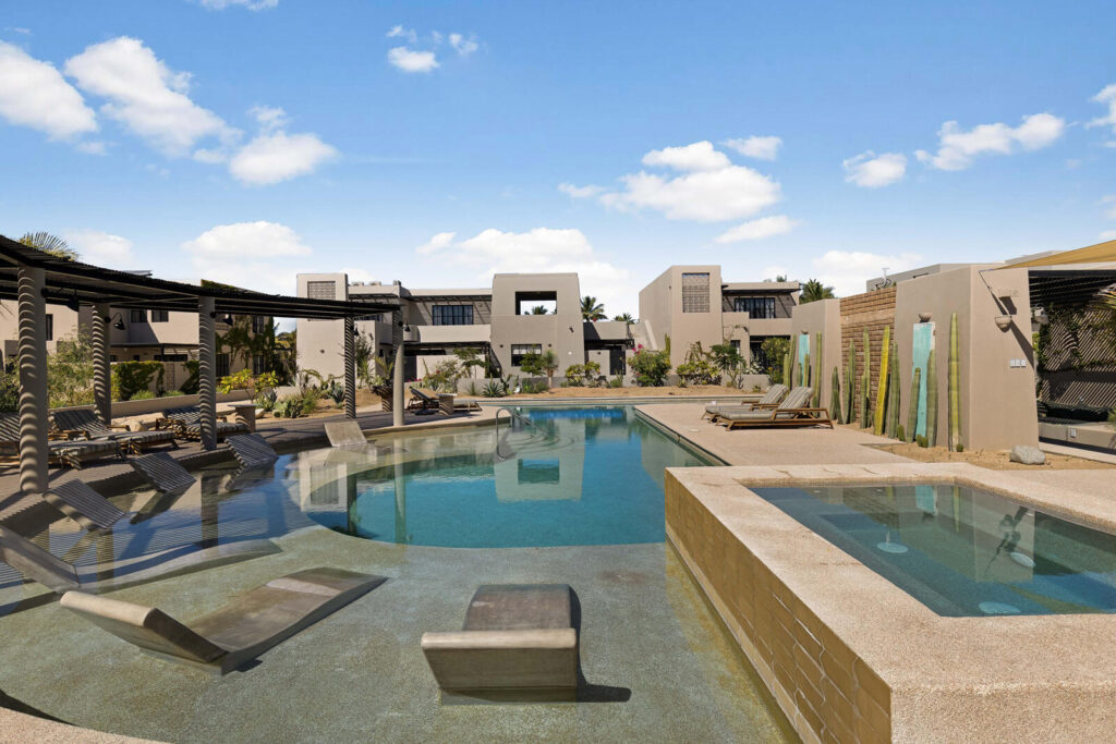 Los Cabos La Mar Modern condo located in El Tezal, Cabo San Lucas, offering 97.7 m² (1,051 sq ft) of well-designed living space. This fully furnished unit features 2 bedrooms, 2 full bathrooms, and an open-concept living, dining, and contemporary kitchen area. The development offers a community pool, BBQ area, and 24/7 security. Conveniently located near beaches, shopping centers, restaurants, hospitals, and the Cabo tourist corridor. Ideal for full-time living or as an investment with strong rental potential. – Baja Sage Hideaway D3, Pacific, Pacific, BS