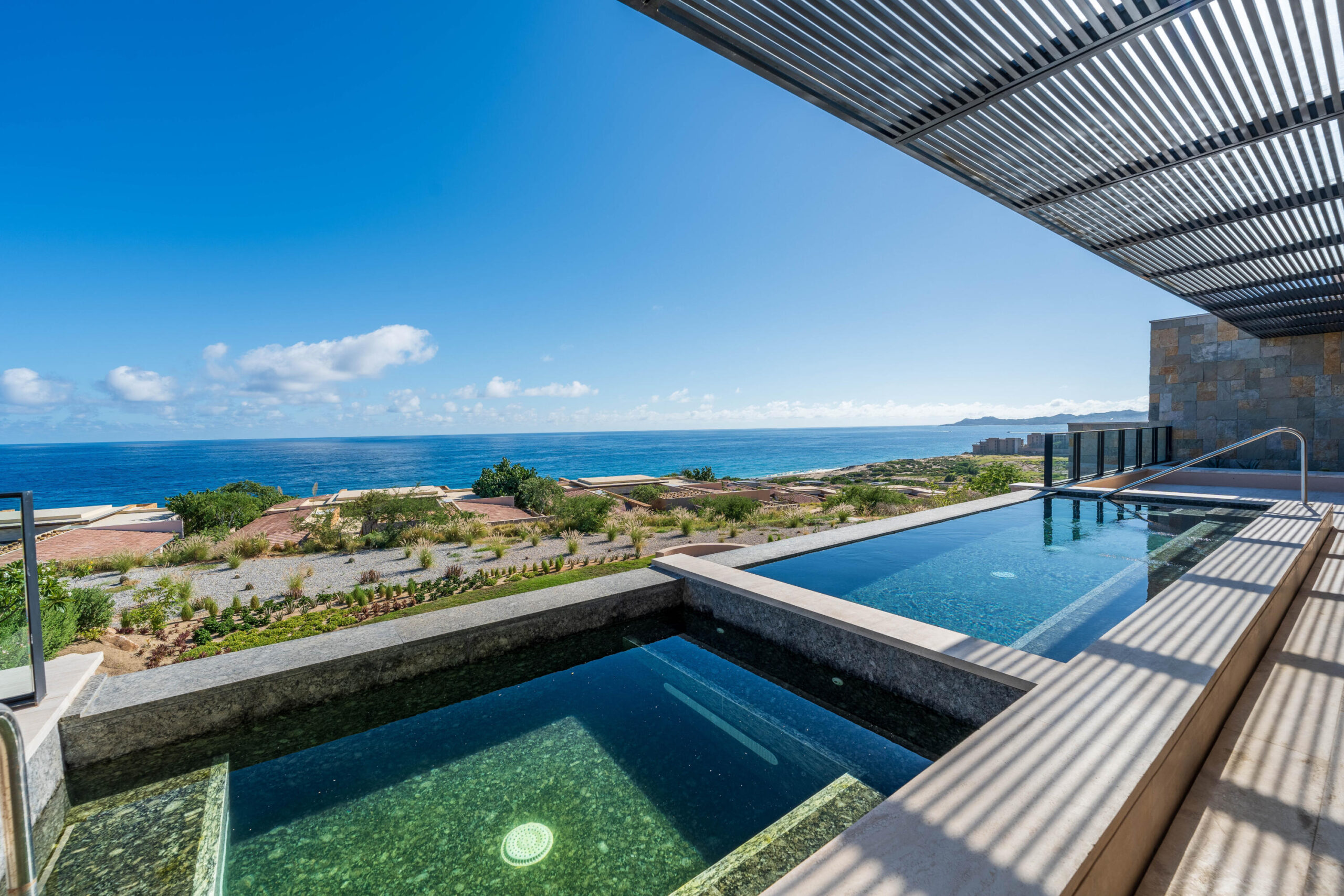 Los Cabos Balmar Experience resort-style living in one of the most desirable areas of Los Cabos. This fully equipped condo is ready to operate and generate income from day one, ideal for investors seeking immediate returns and a luxurious Cabo lifestyle.Property Highlights: Price: for sale