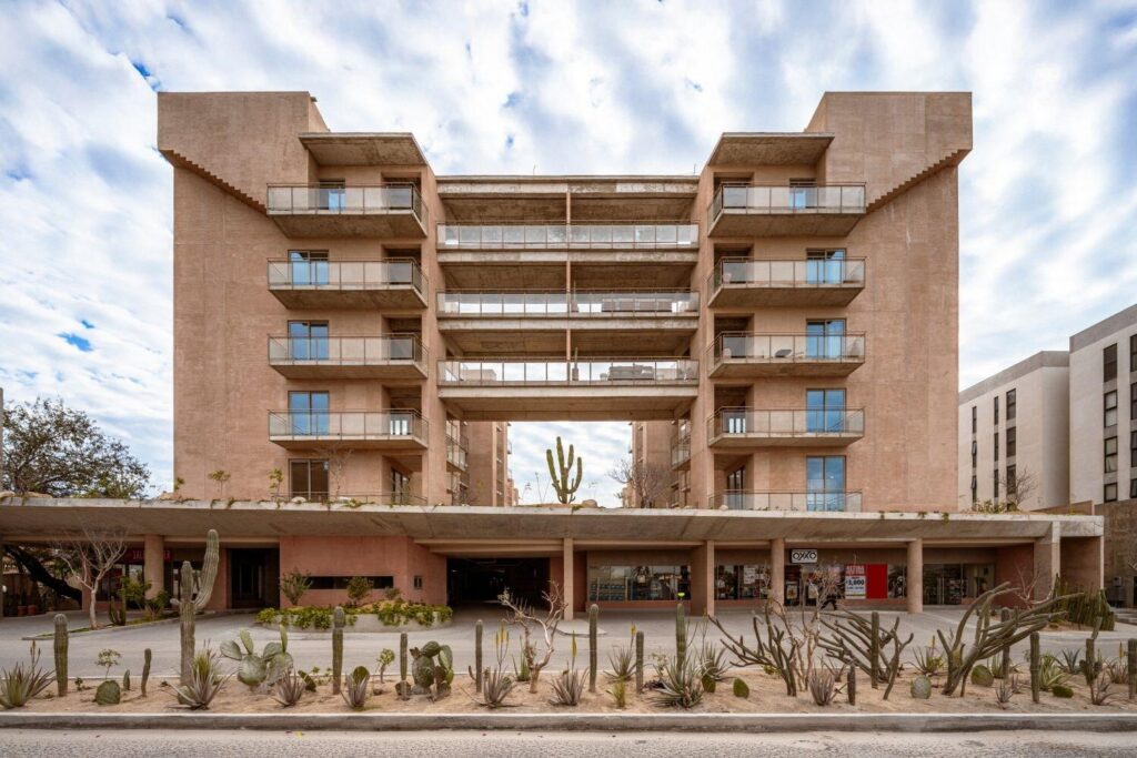 Calle acceso al Hotel RIU, Cabo Corridor, BS | Los Cabos For Sale