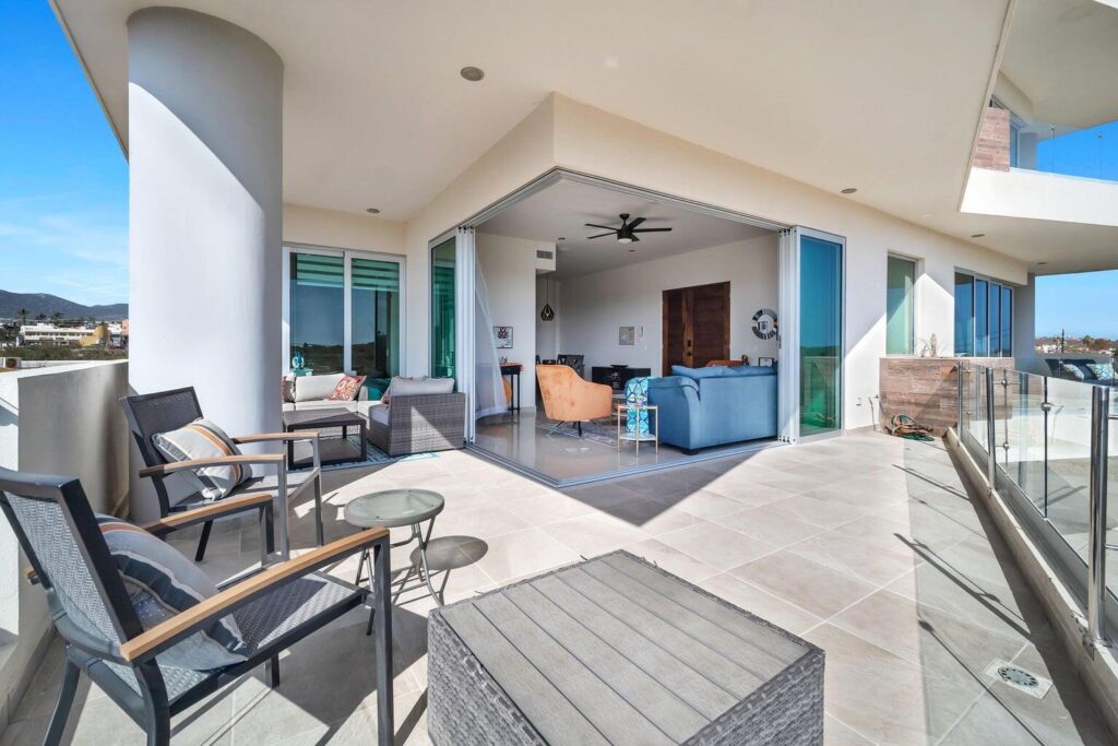 Los Cabos Palmilla Dunes Within Palmilla, one of Cabo´s most prestigious communities, this turn key penthouse with a private rooftop offers beautiful – Cam. Viejo, Cabo Corridor, BS