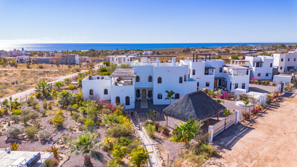 Los Cabos Villas Del Mar Casita 22 is a masterpiece of scenic living, offering breathtaking, unobstructed – Casa Clara - Las Tunas, Pacific, Pacific, BS