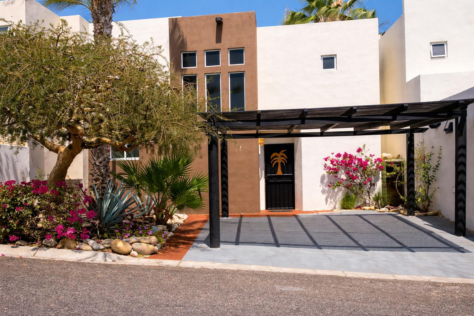 Los Cabos Vistana Spacious, clean, and comfortable home located in Vistana Del Cabo community. This well designed property features 3 bedrooms and 2 bathrooms on the main floor, offering privacy and convenience for everyday living.The second level offers a bright open-concept layout that seamlessly connects the living room, family (day) room, dining area, kitchen, and a full bathroom perfect for entertaining or relaxing with family.Enjoy access to a rooftop terrace with stunning 360 degree for sale