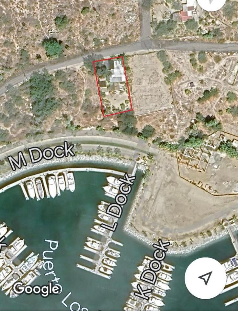 Los Cabos Residencial La Jolla Casa Tigre is located in La Jolla, a well-positioned community offering convenient access to San José del Cabo and the corridor. This house has ocean for sale