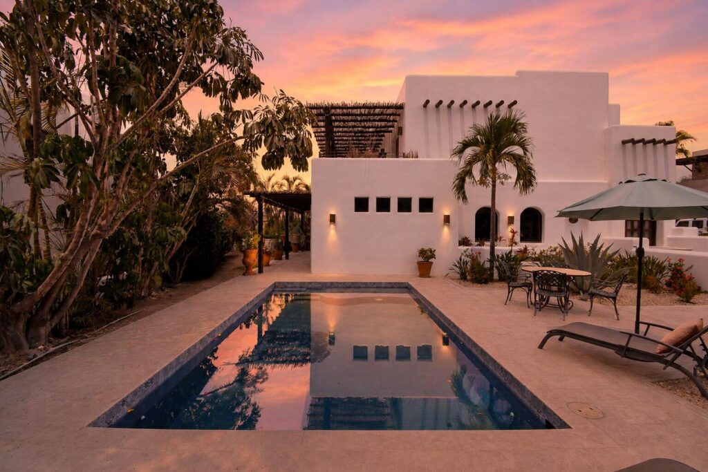Los Cabos Cerritos Sitting atop its own gentle hill, this beautiful Los Cerritos property offers privacy, panoramic – Casa New Life, Cabo Corridor, Cabo Corridor, BS