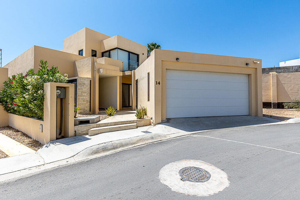 Crispin ceseña, Cabo Corridor, BS | Los Cabos For Sale