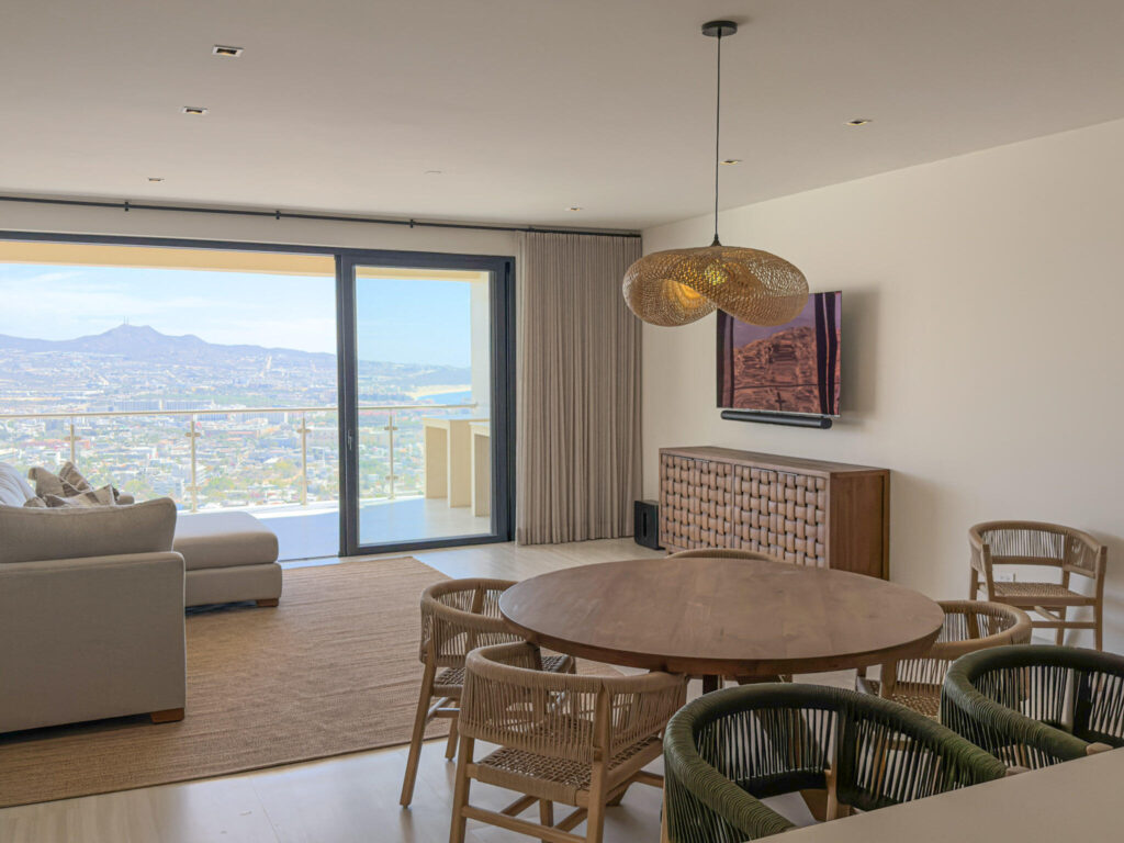 Los Cabos Cumbre Del Tezal Discover Yameto in Cabo San Lucas, a condominium that blends modern design, functionality, and comfort in every space. Featuring two bedrooms, two full bathrooms, and parking for two vehicles, it stands out for its high-quality finishes such as marble flooring and a fully equipped kitchen with a quartz countertop. It is delivered fully equipped with included appliances: a 5-burner electric ceramic cooktop, a three-door French Door refrigerator, and a microwave hood, giving you convenience and savings from day one. Additional features like a smart lock and a private terrace. Yameto elevates your lifestyle with amenities designed for maximum enjoyment: a swimming pool, gym, green areas, children's spaces, and a rooftop for gathering or relaxing. With 24/7 security and controlled access. – De la Pedrera, Cabo San Lucas, BS