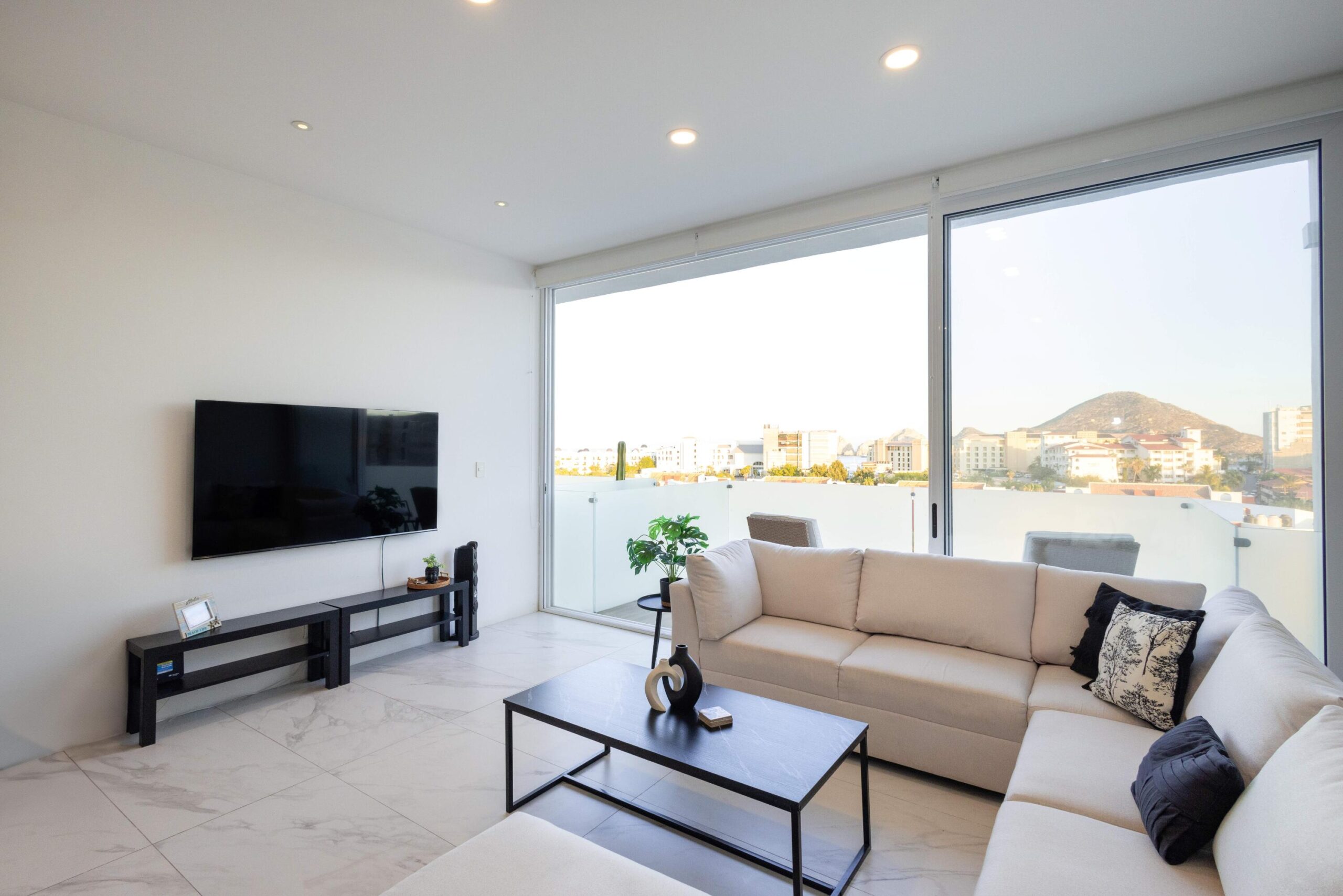 Los Cabos Aura This residence offers an ideal combination of generous space, modern design, and ocean for sale