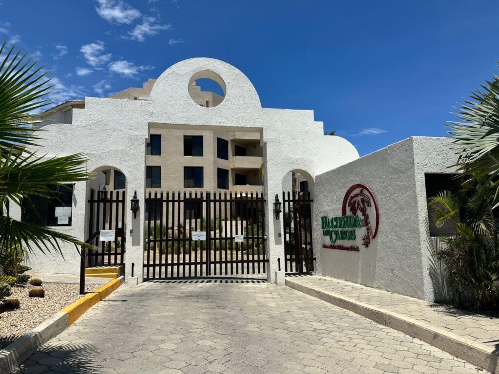 Selling Los Cabos Real Estate  for sale