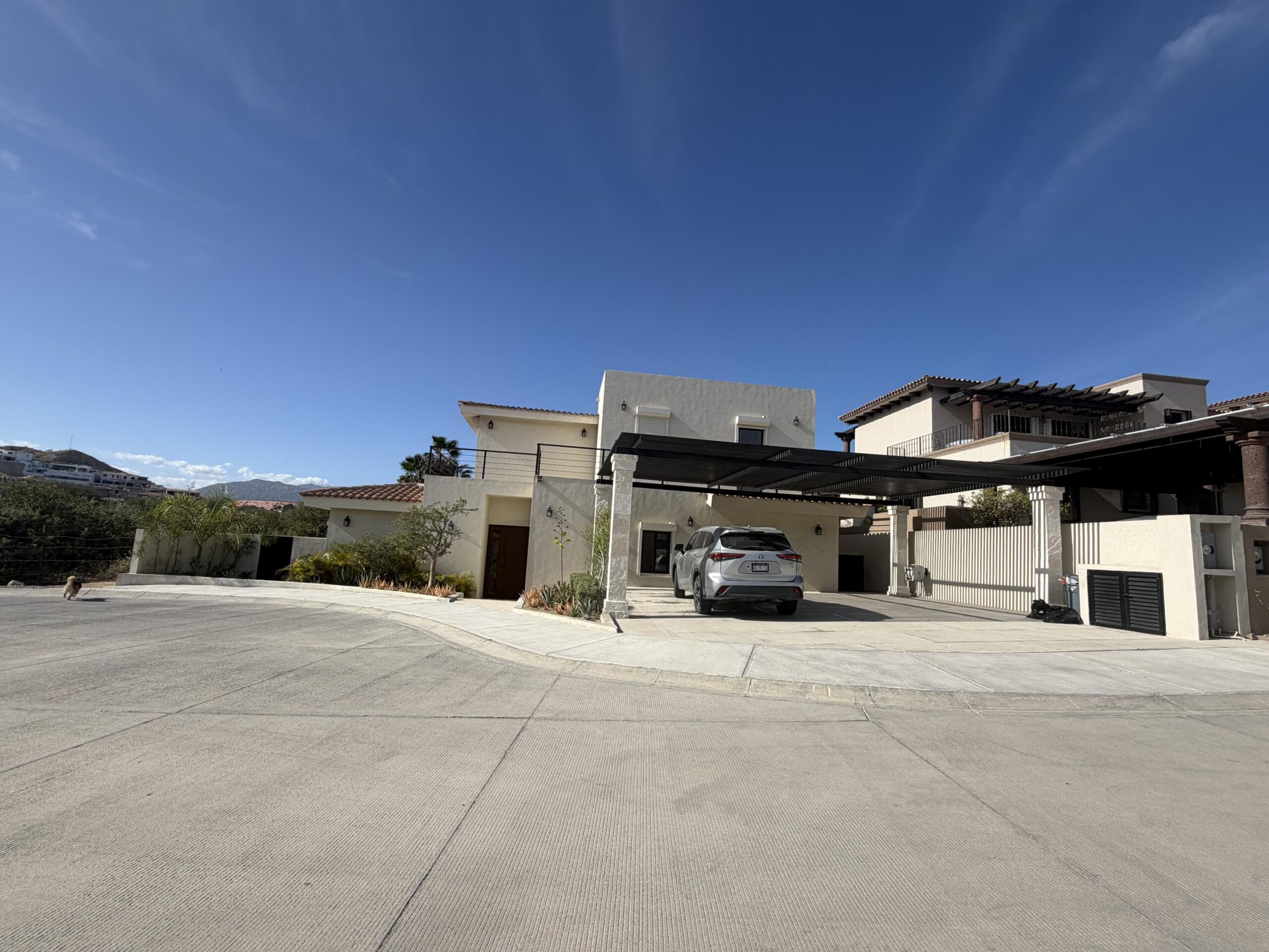 Los Cabos La Playita AMAZING OPPORTUNITY!!! Five bedrooms, Four and One half baths including a Luxury Ocean for sale