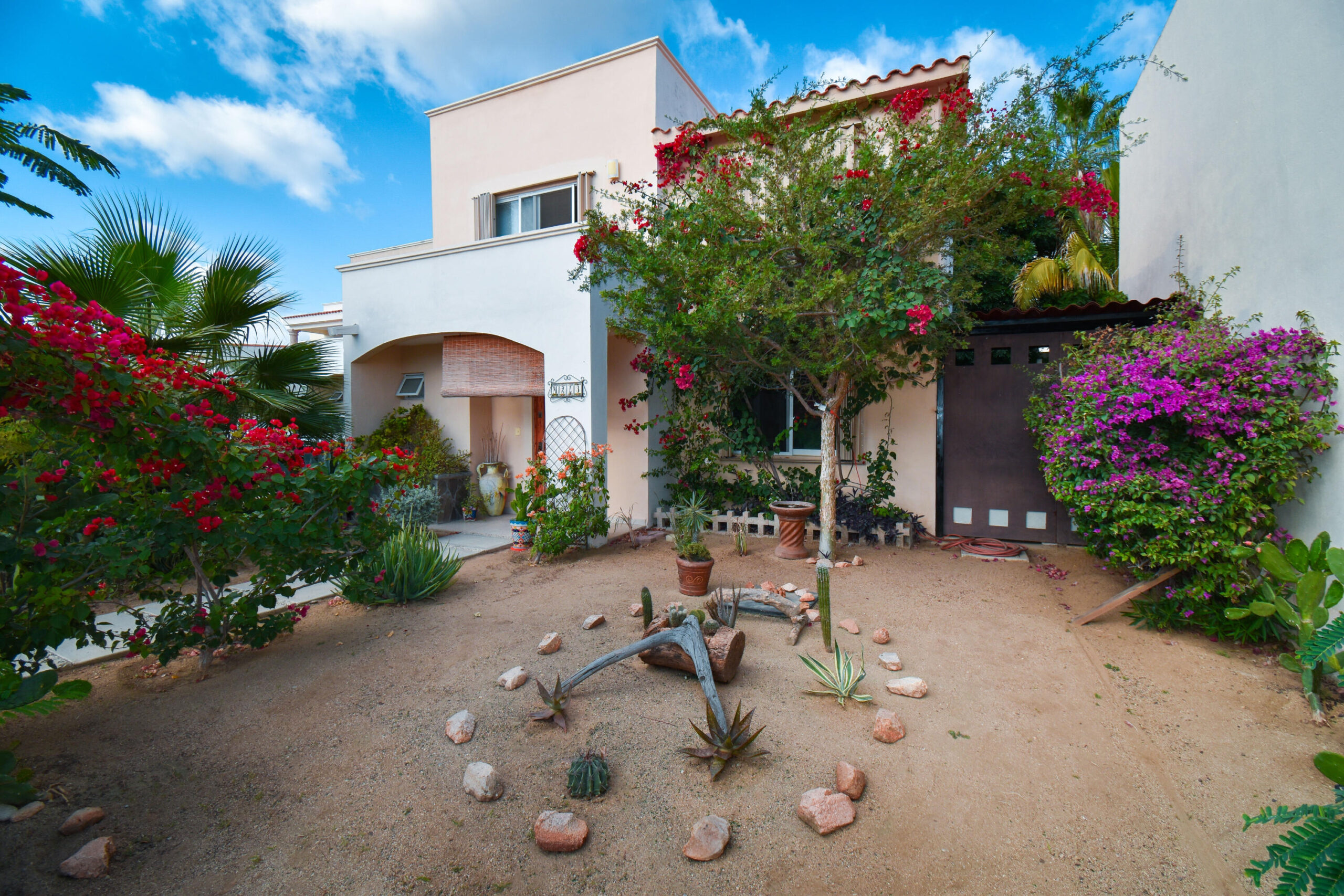 Los Cabos Privanzas Price improvement! This fabulous family home is back on the market in the much sought after area of Privanzas in El Tezal. With a pool, tennis courts and racketball facilities, a communal gym and a kiddy park for the community. This home has been renovated. It has been recently waterproofed and has hurricane shutters for your protection. For your convenience there is a new plaza built just outside, steps away from a pizza and a drink. A perfect family home in El Tezal. Come and see it today. for sale