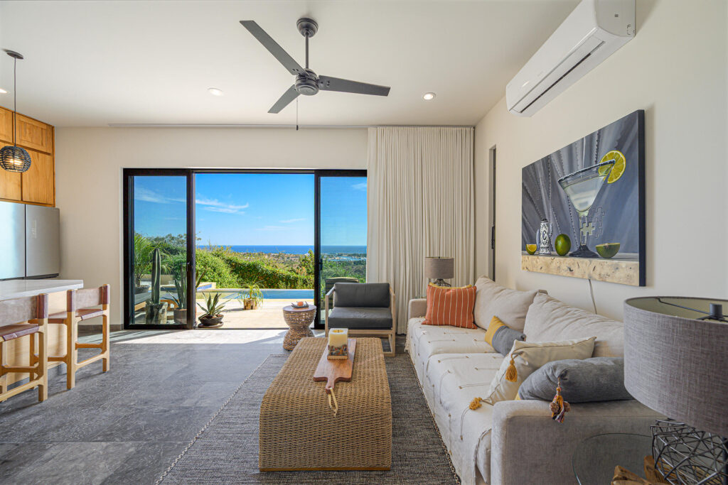 Los Cabos Camino Del Mar Condo for sale in Camino del Mar, La Joya, Cabo San Lucas. This 2-bedroom, 2-bathroom condo is located on the ground level, offering easy access and comfortable living. The unit features a private terrace with a pleasant – Proyecto 4, San Jose del Cabo, BS