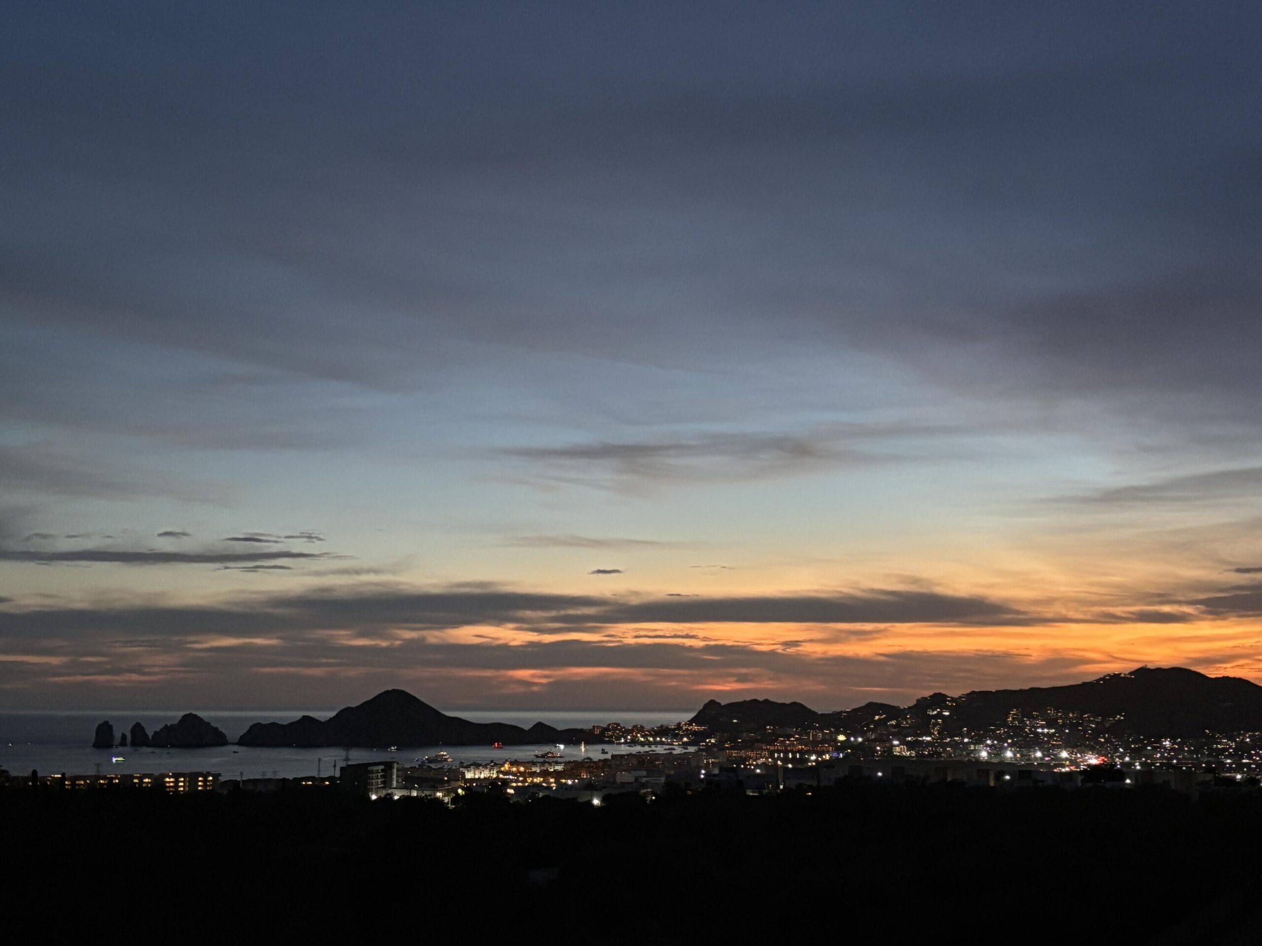 Los Cabos Monte Rocella Welcome to Monte Rocella, a planned master community in the heart of Tezal. This 2 bedroom 2 bathroom 5th floor level PENTHOUSE- OCEAN for sale