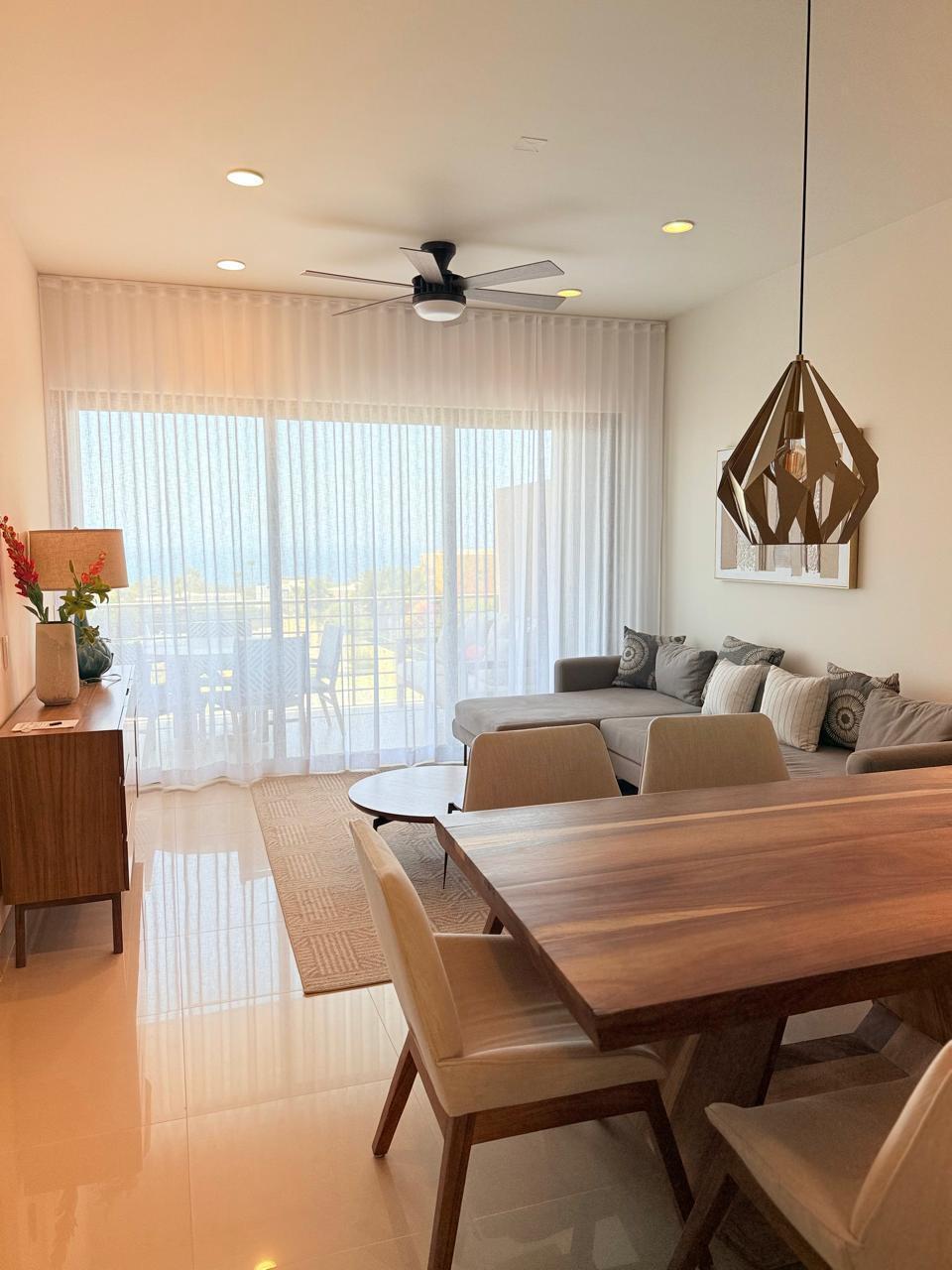 Los Cabos Vista Vela Iii This 2-bedroom condo offers a functional layout with well-designed interiors, located in one of the fastest-growing areas of Cabo San Lucas. The unit is delivered fully furnished, turnkey, and includes appliances, making it ready for immediate use or rental.Amenities:5 swimming poolsFully equipped fitness centerSpa with saunaClubhousePadel courtKids' playroomLandscaped gardens and green areasFire pit and outdoor social areas24/7 gated securityControlled accessIdeal as an investment property or full-time residence in Cabo San Lucas. – tramonti marini, Cabo Corridor, Cabo Corridor, BS