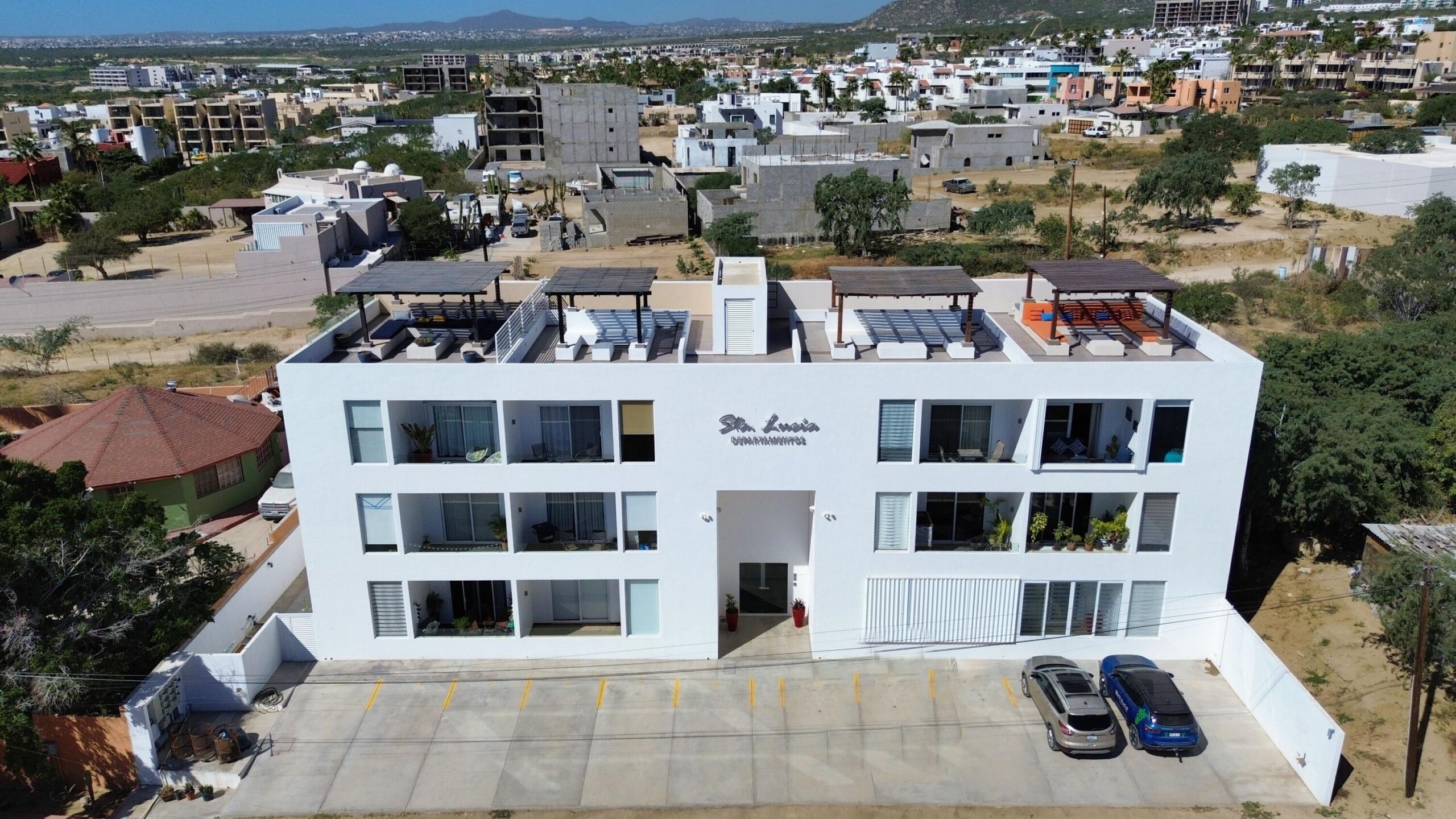 Los Cabos Vista Vela Sunset Penthouse fully furnished and turnkey, located in VistaVela Sunset. This PH features spacious interiors, an open-concept living and dining area, and a fully equipped kitchen with appliances included. The unit comes completely furnished, ready to move in or start generating rental income immediately.The highlight of the property is its oversized private rooftop terrace, offering ample space to design and create any concept you envision -- from a lounge area, outdoor kitchen, jacuzzi, or entertainment space. Ideal for those looking to customize their outdoor living experience and maximize the Cabo lifestyle.Amenities:6 swimming poolsFully equipped fitness centerClubhousePadel and pickleball courtsLandscaped gardens and green areasPutting green24/7 gated security for sale