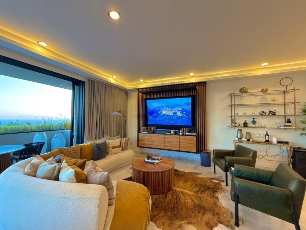 Los Cabos Alvar PLEASE WATCH THE VIDEO FIRST!ALVAR PENTHOUSE 5301THREE-BEDROOM PENTHOUSE WITH UNBLOCKABLE PACIFIC OCEAN & GOLF – Villas de Oro 103 -Lirio, San Jose Corridor, San Jose Corridor, BS