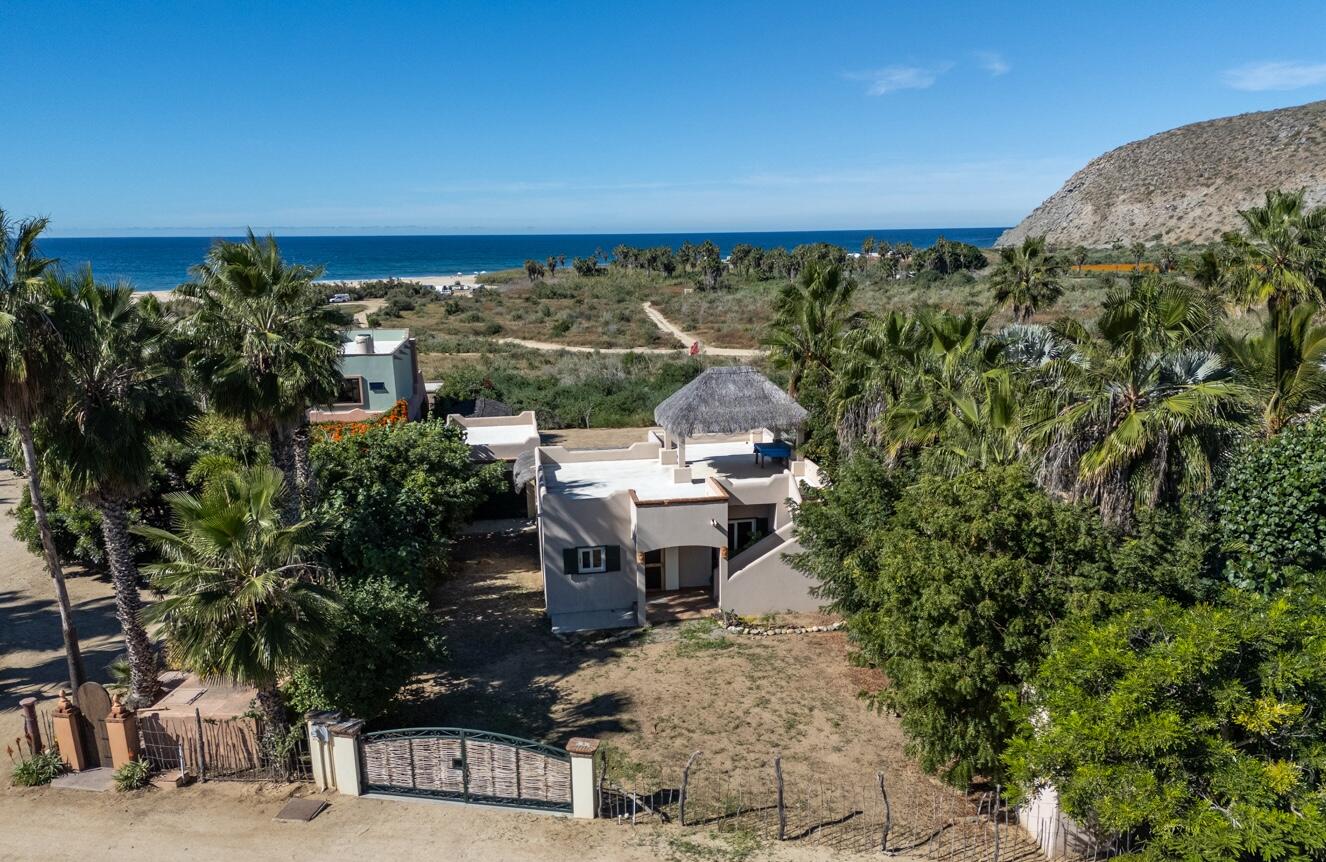 walk to beach, Pacific, BS