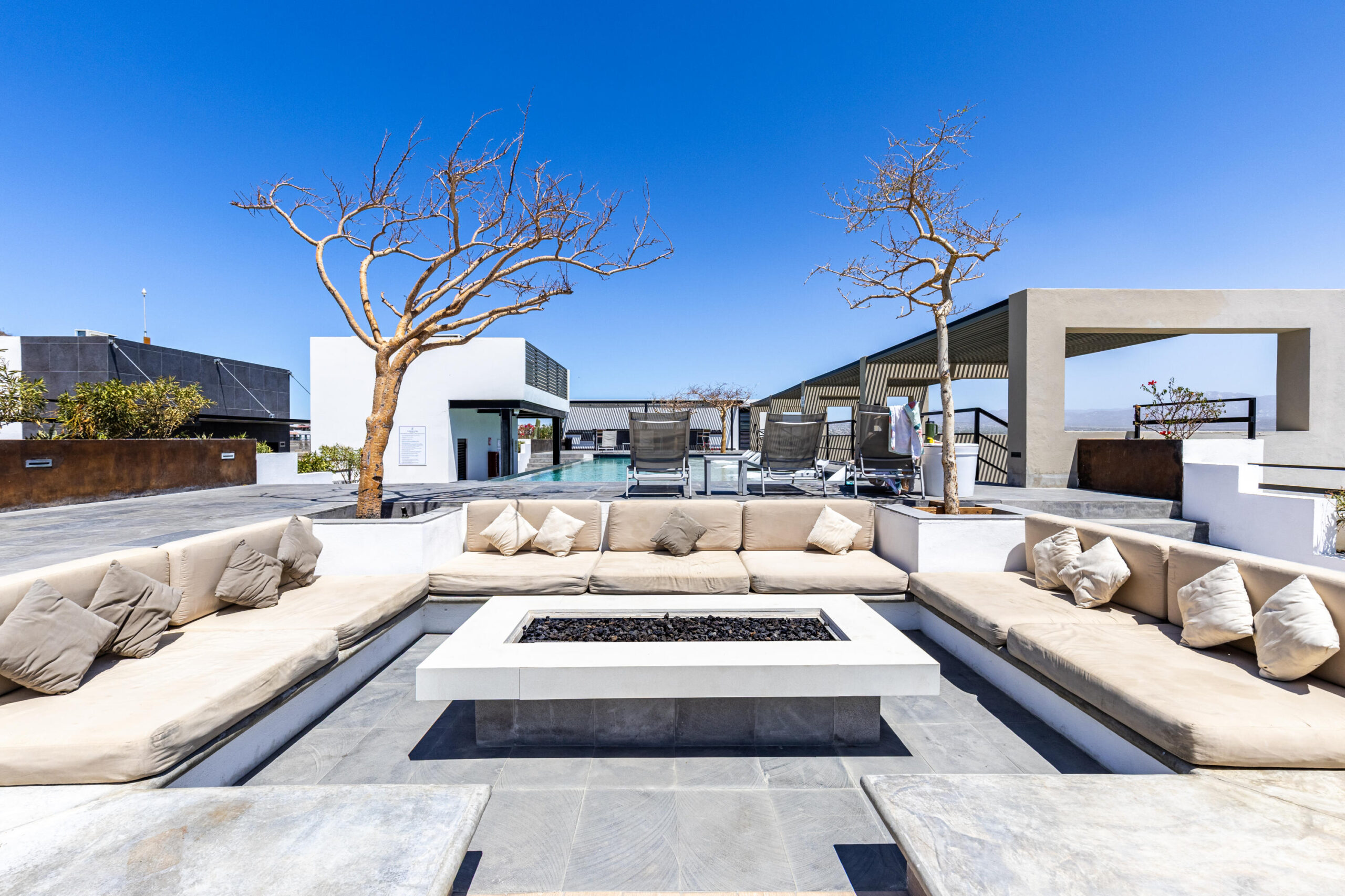 Los Cabos Tamar Whether you are seeking a primary residence, a dreamy vacation escape, or a high-ROI investment property, this turnkey, furnished 2-bedroom, 2-bathroom ocean- – 1918 C. Sierra Madre, El Progreso, Cabo San Lucas, BS
